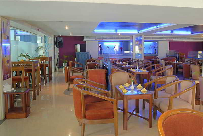 Breeze Hotel Ченнаї Екстер'єр фото